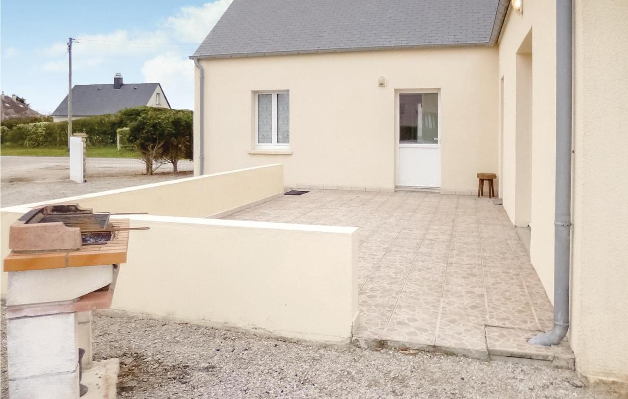 Stunning Home In St, Marcouf De Lisle With Wifi Saint-Marcouf Exterior photo